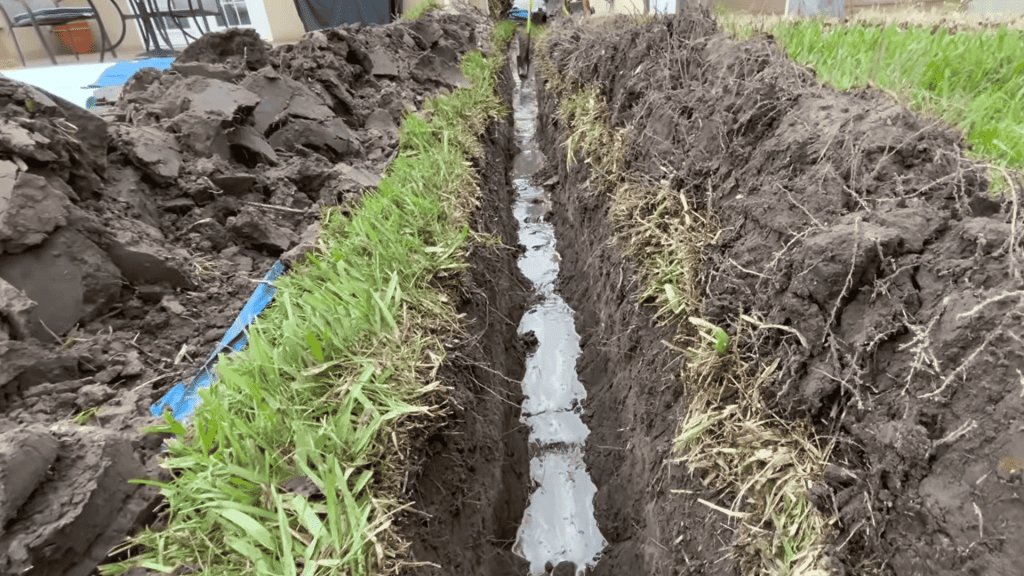 Excavate-and-Grade-the-Trench